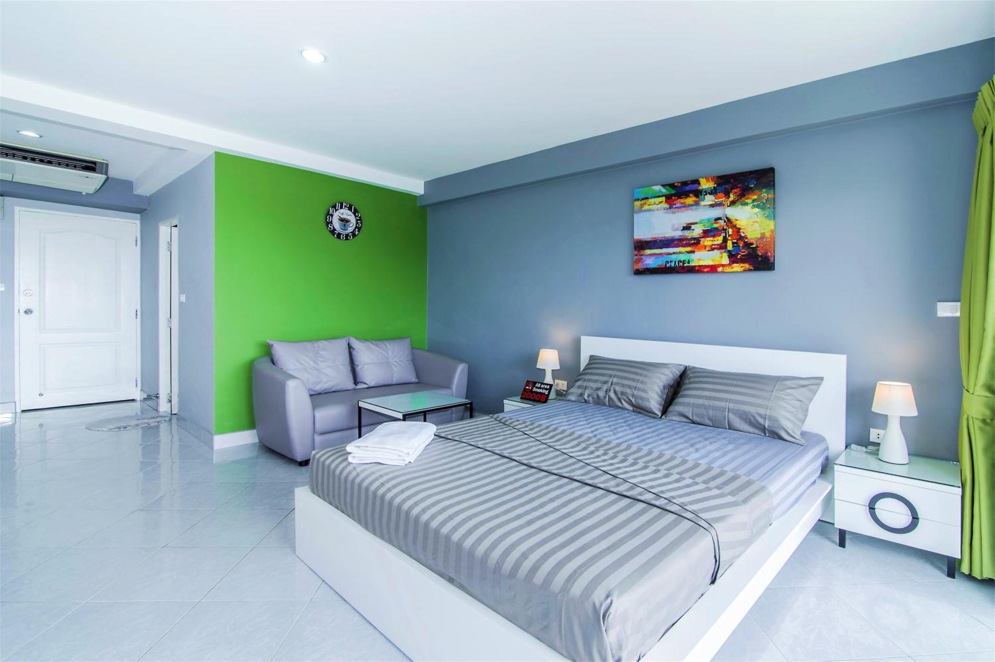 Soi 7 Apartment *