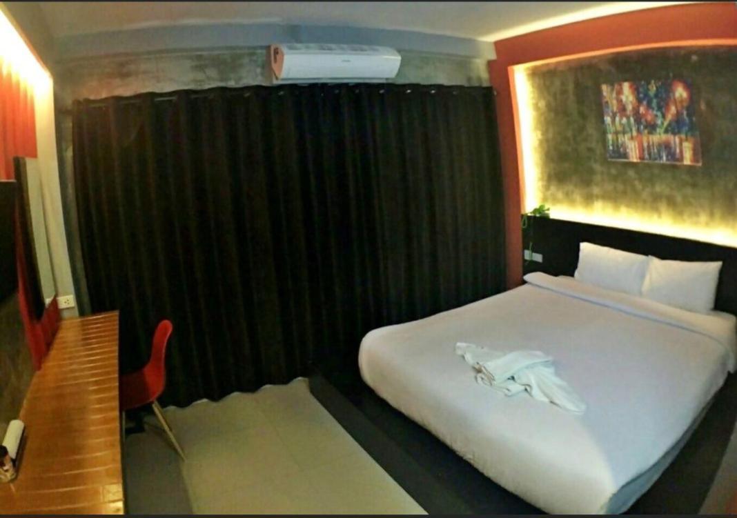Hotel Coconut
