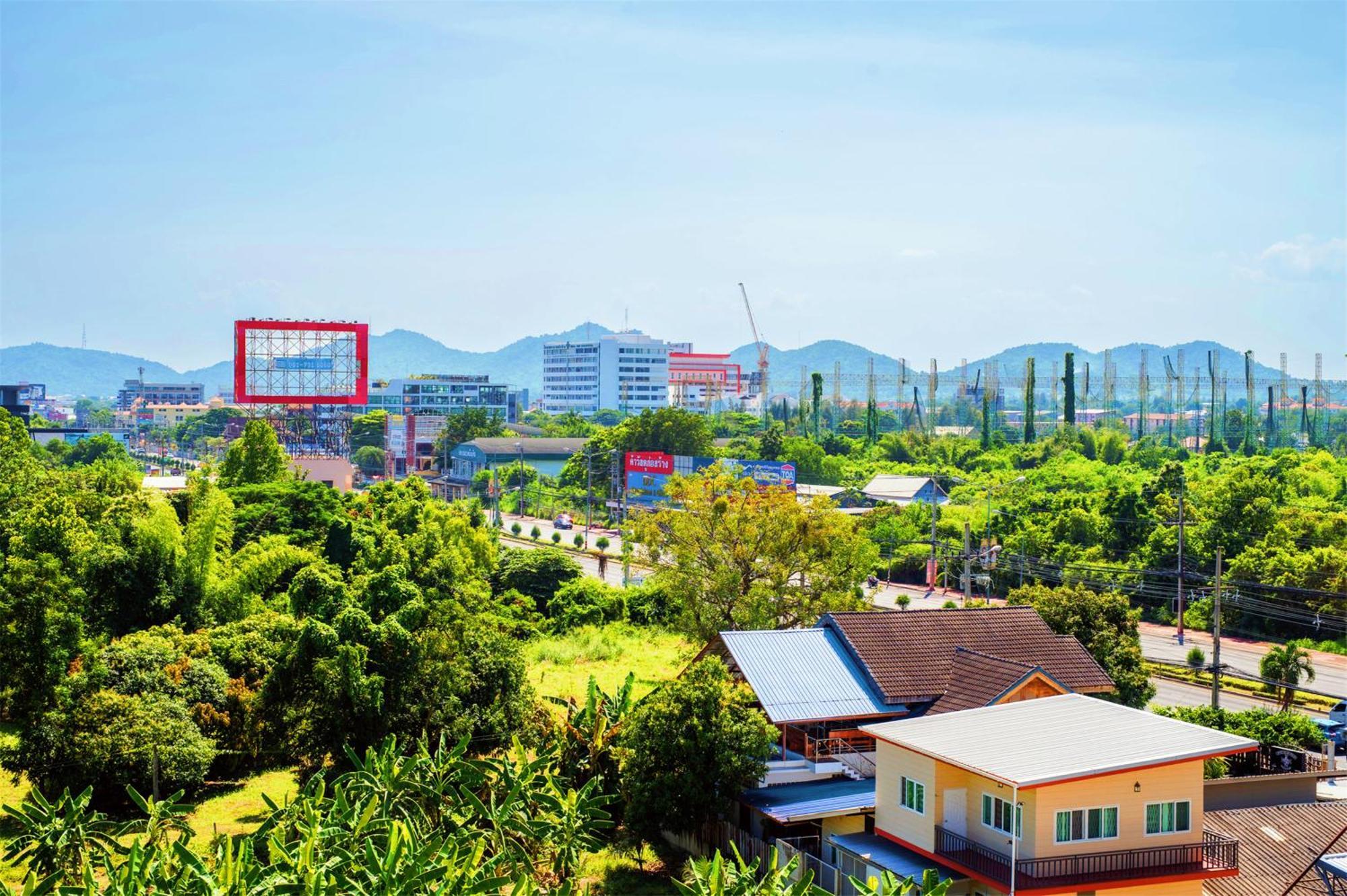 Soi 7 Apartment *