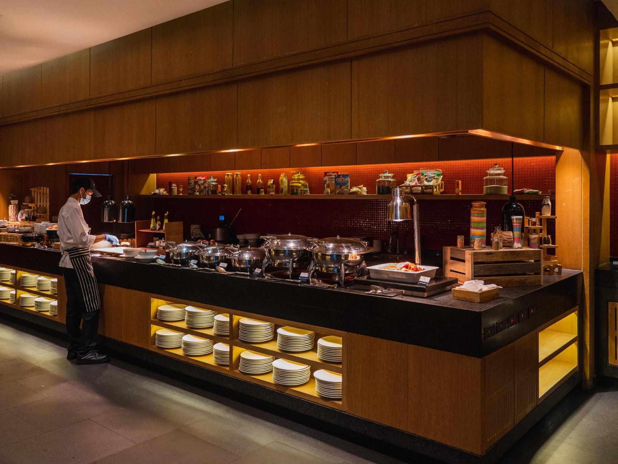 Amari Hotel HHQ