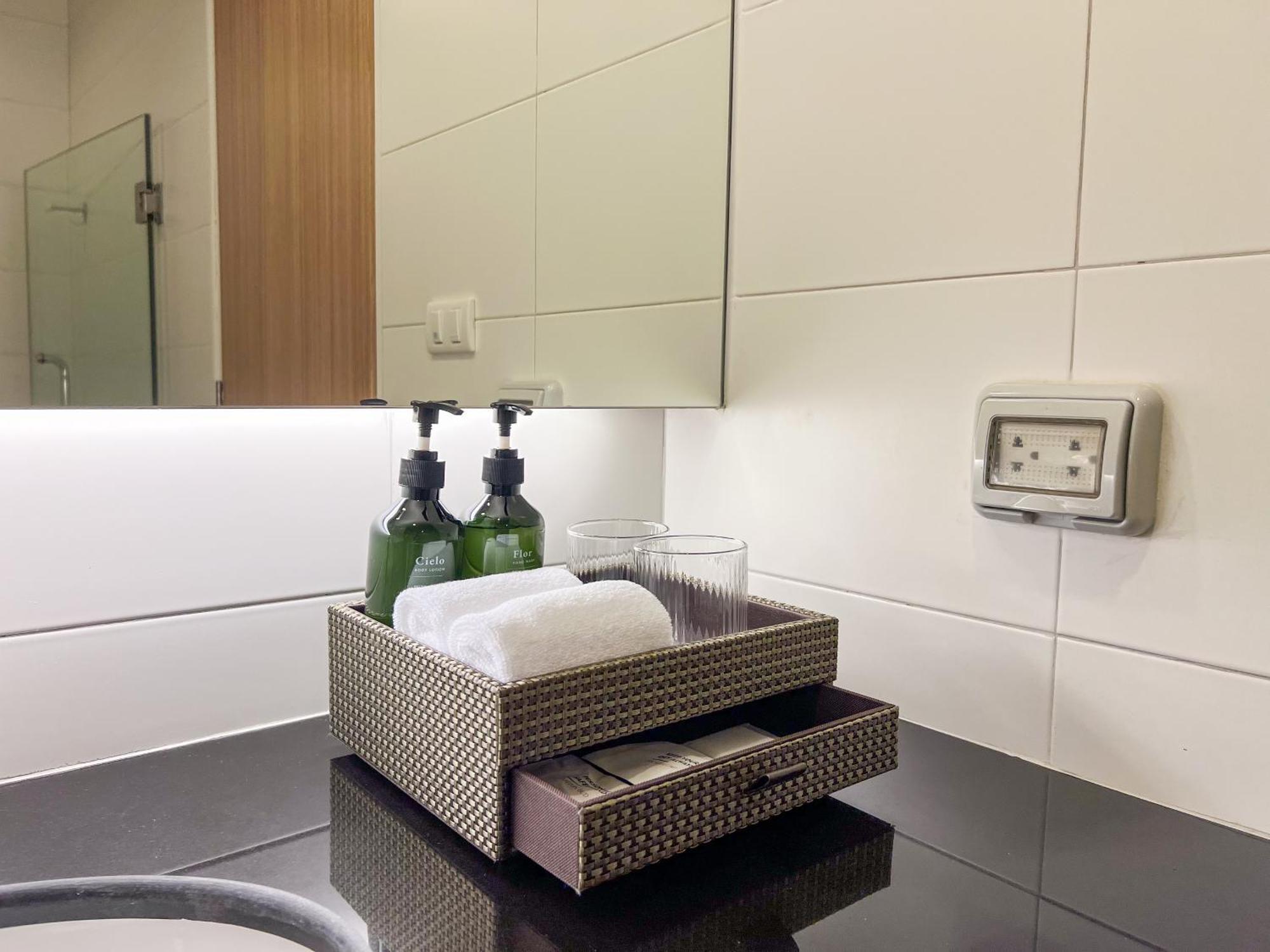 The Kaset, Hotel 5*