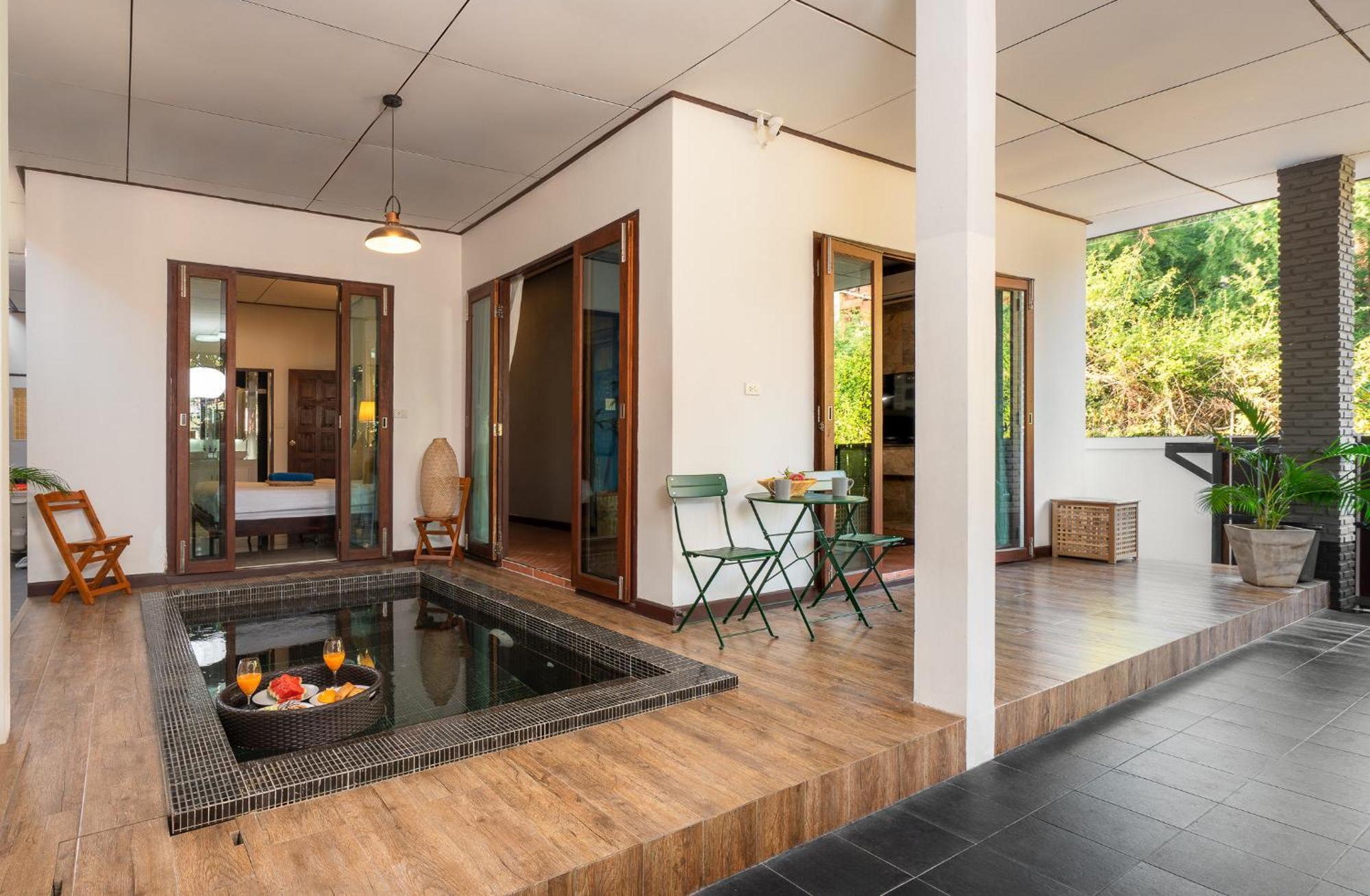 Spacious Homey Pool With Private Parking, Fenced Yard, Bbq, 5min To Beach, Pet-friendly * Hua Hin