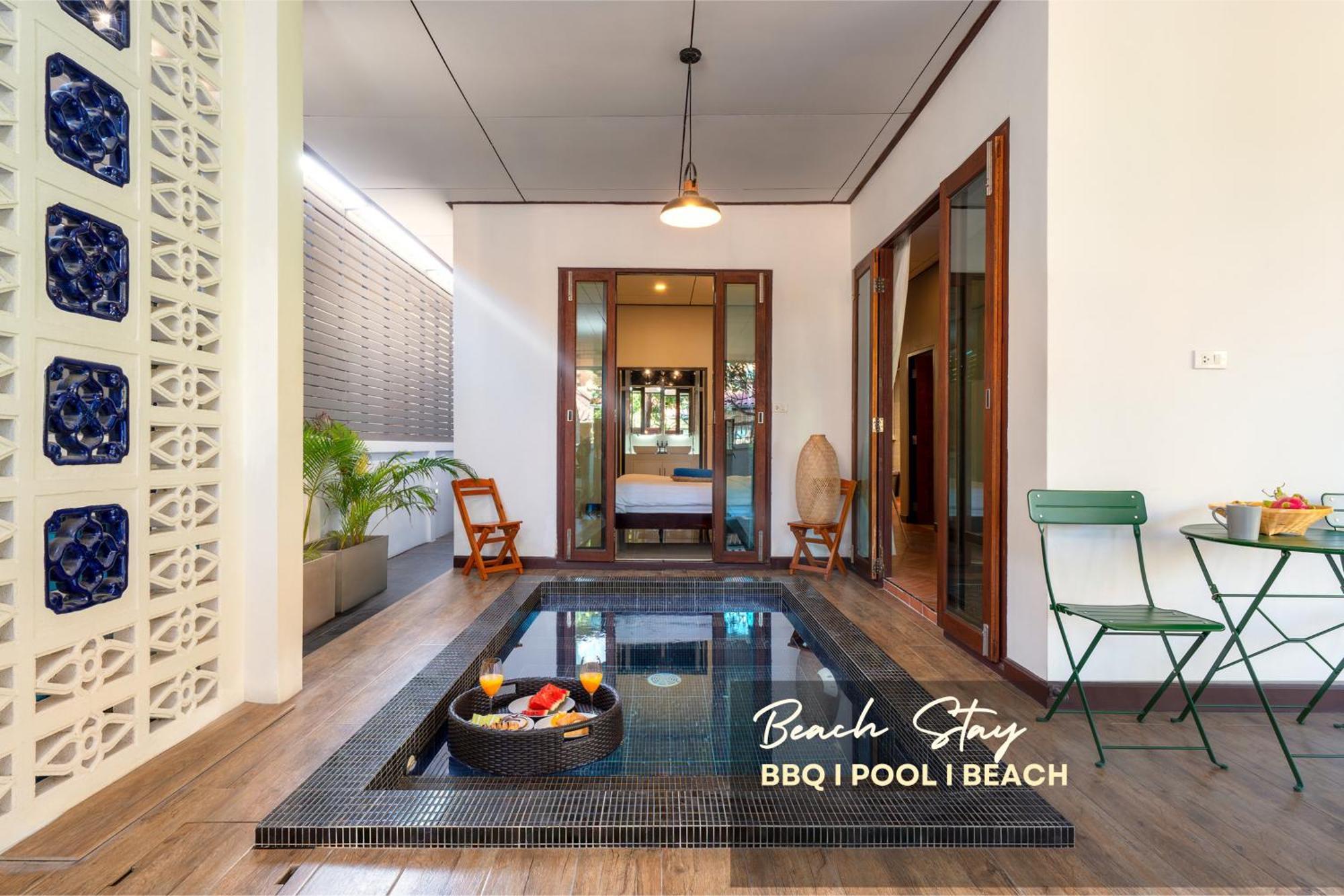 Spacious Homey Pool With Private Parking, Fenced Yard, Bbq, 5min To Beach, Pet-friendly Villa