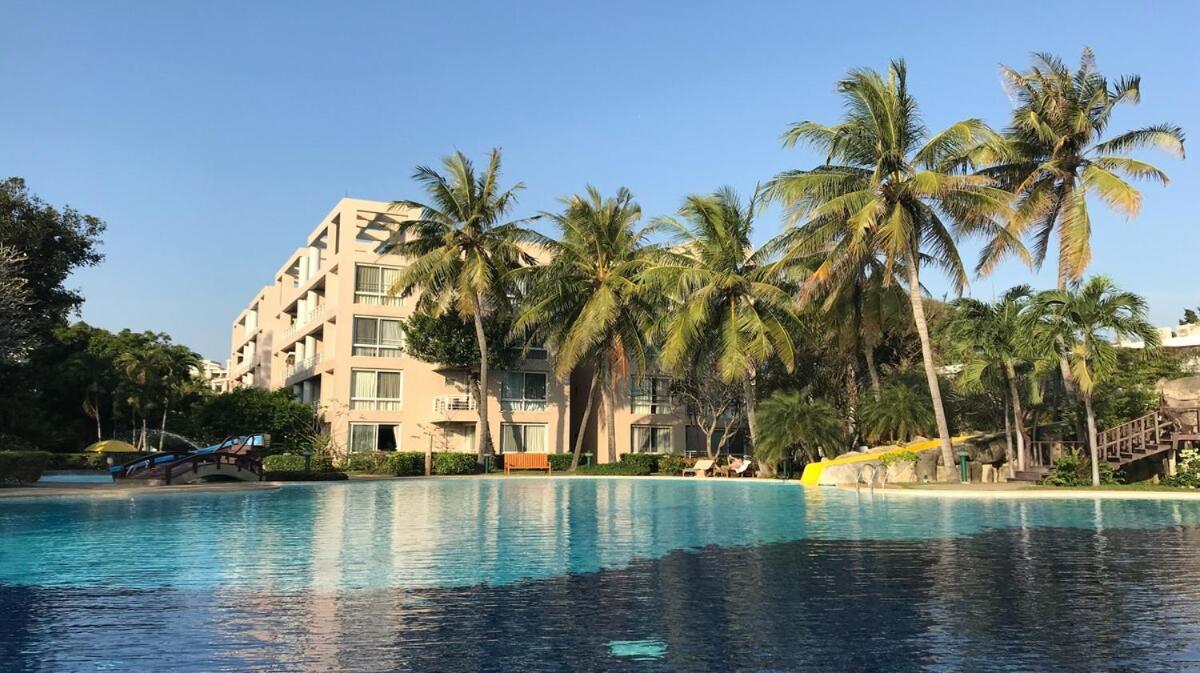 Apartment Oceanfront 2br Family And Friends Getaway