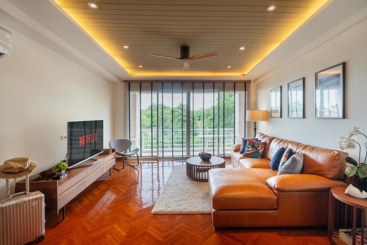 Apartment Oceanfront 2br Family And Friends Getaway Hua Hin
