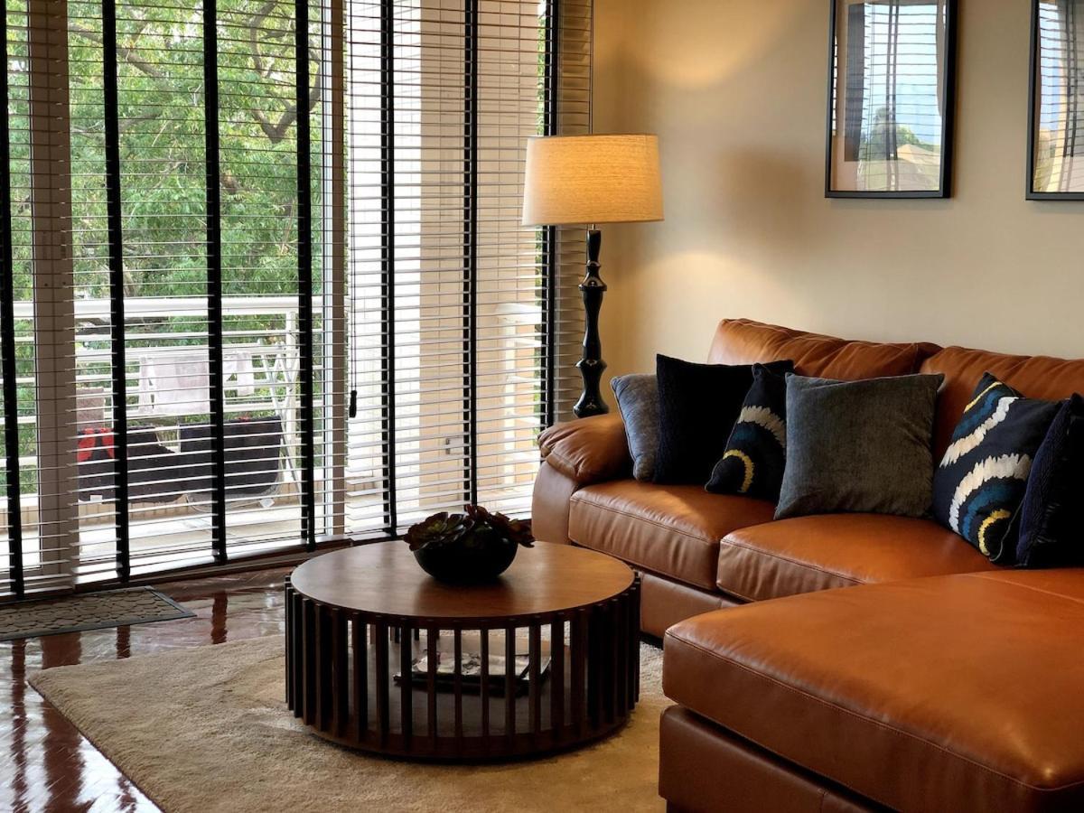 Oceanfront 2br Family And Friends Getaway Apartment Hua Hin