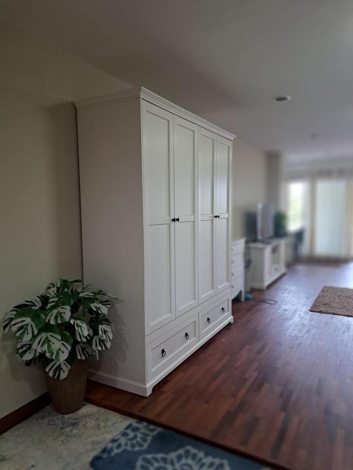 Apartment Spacious In Palm Pavilion Near Airport *