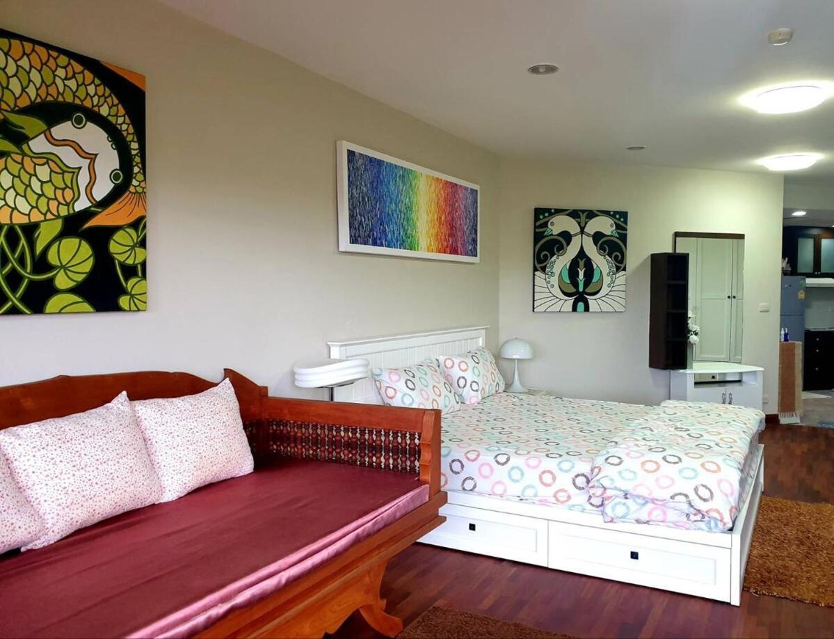 Spacious In Palm Pavilion Near Airport Apartment Hua Hin