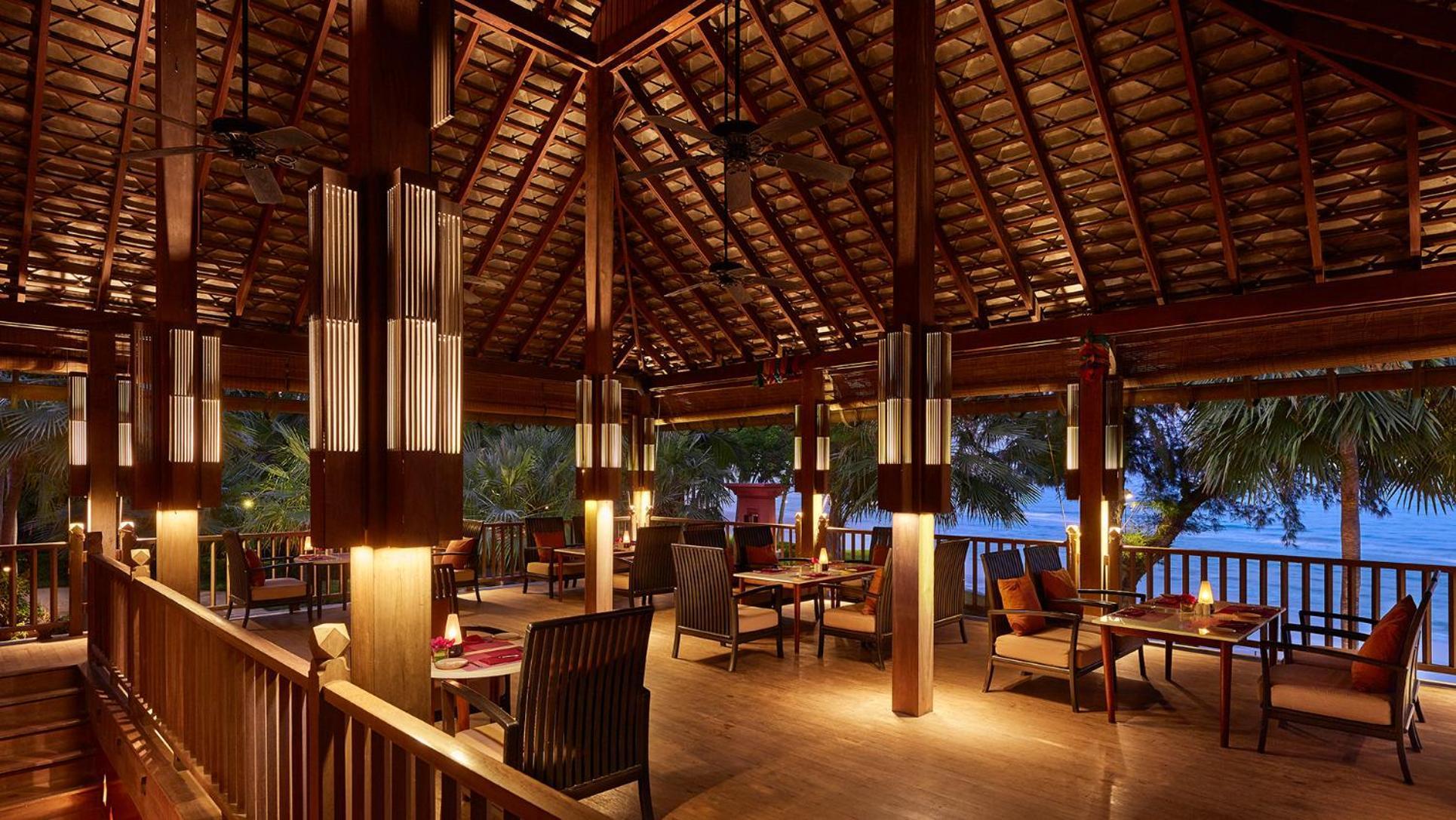 Hyatt Regency Hotel 5*