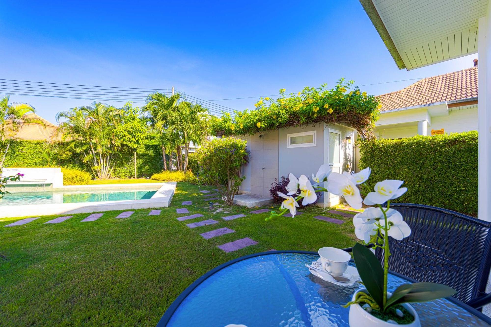 4 Bedroom Private Pool - Mr51 *