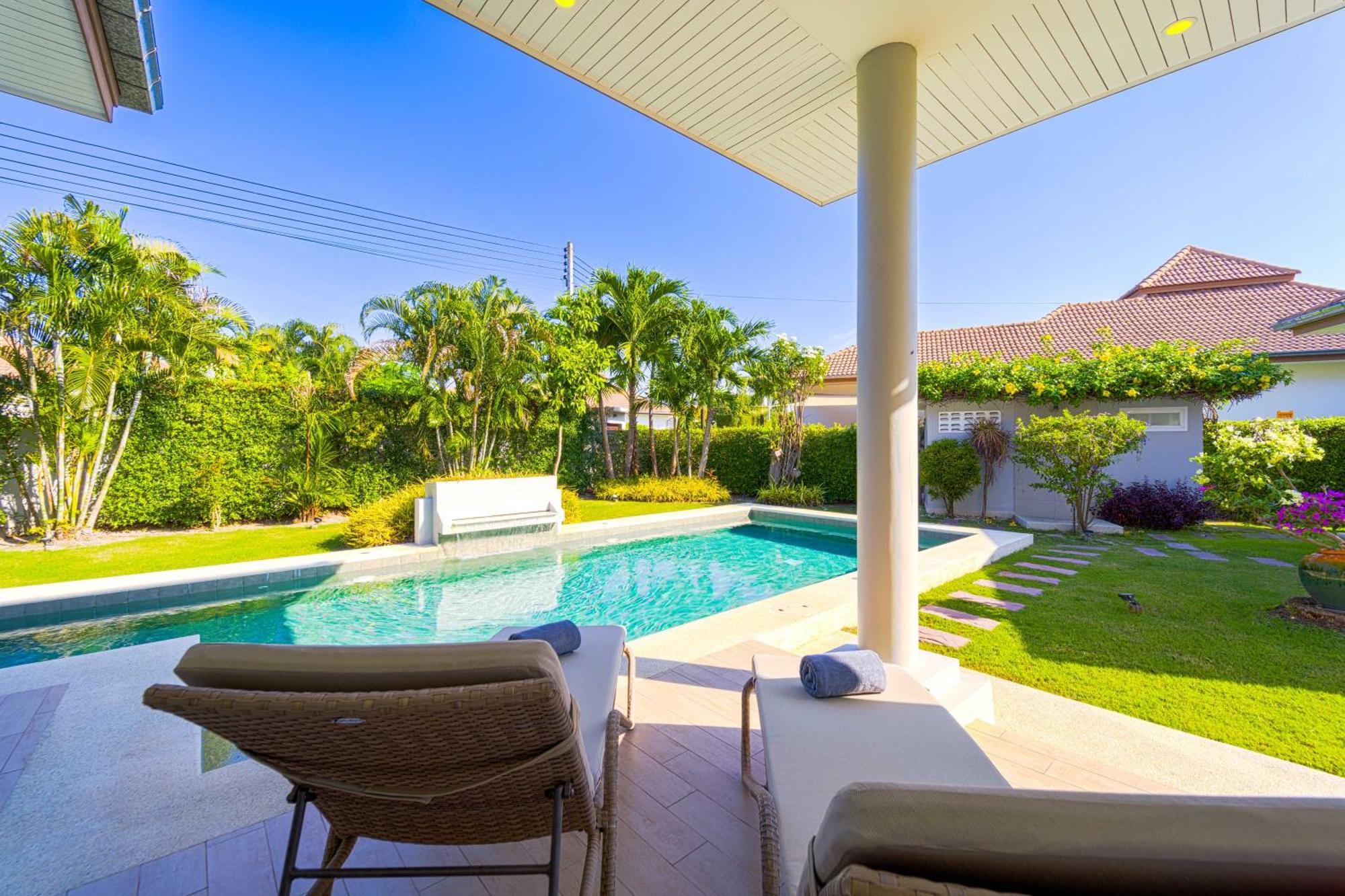 4 Bedroom Private Pool - Mr51