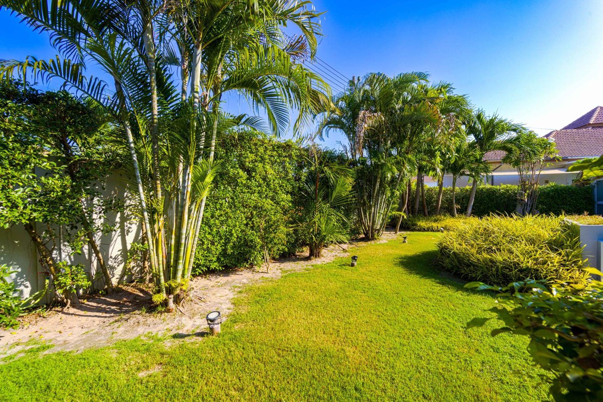 Villa 4 Bedroom Private Pool - Mr51 *