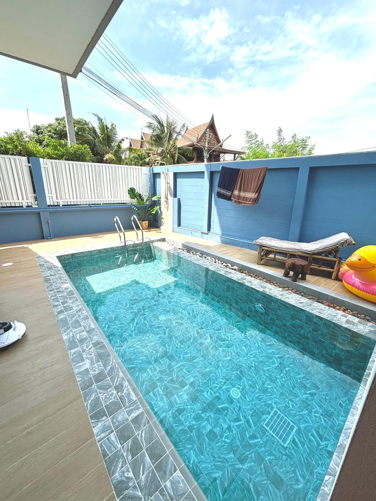 Baan Fan Dee Villa *