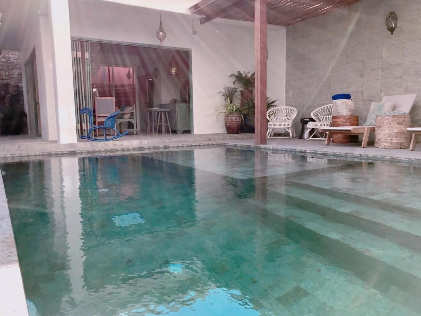 Nhà nghỉ S Hua Hin