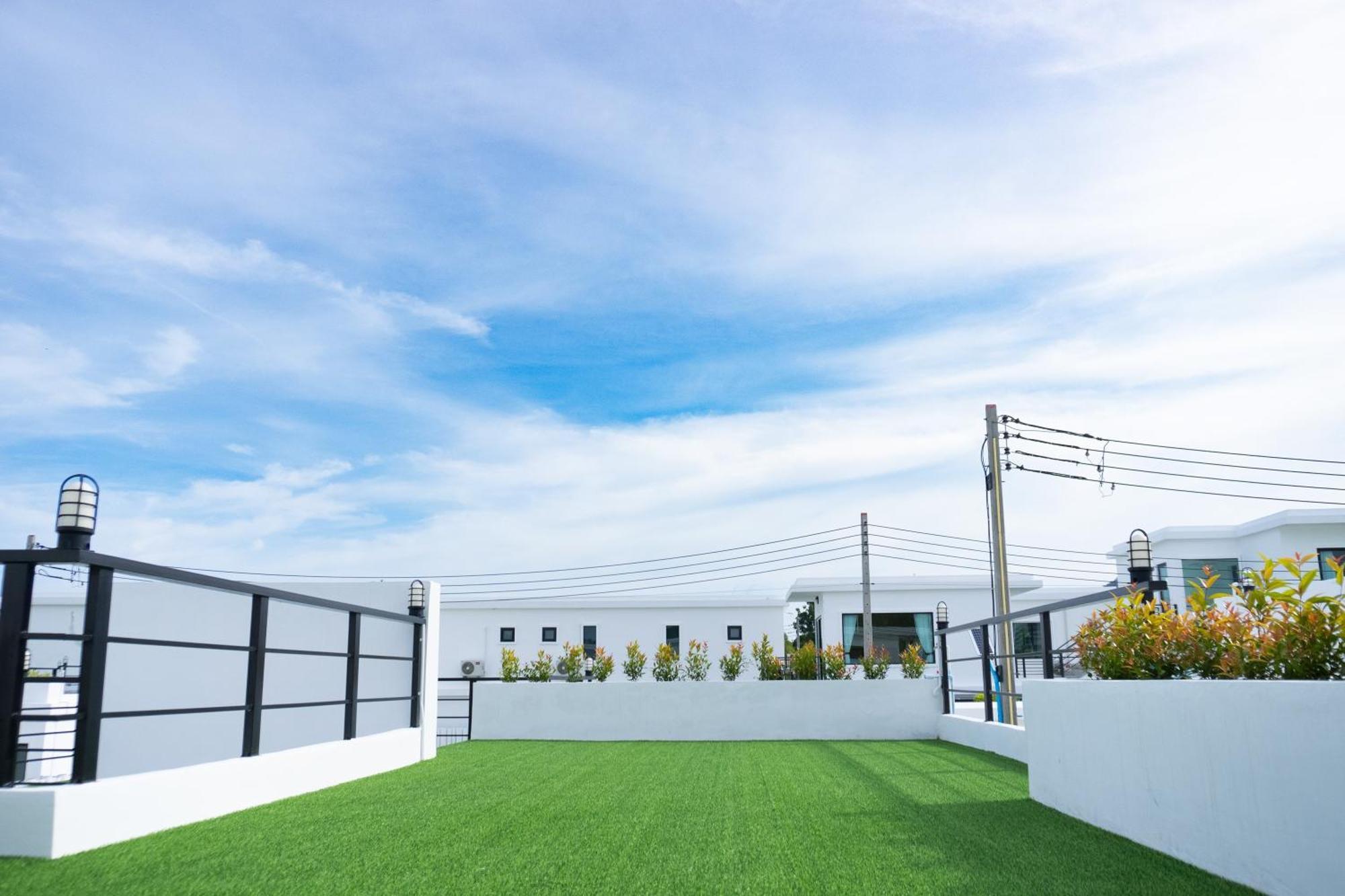 The Modern Pool Hua Hin
