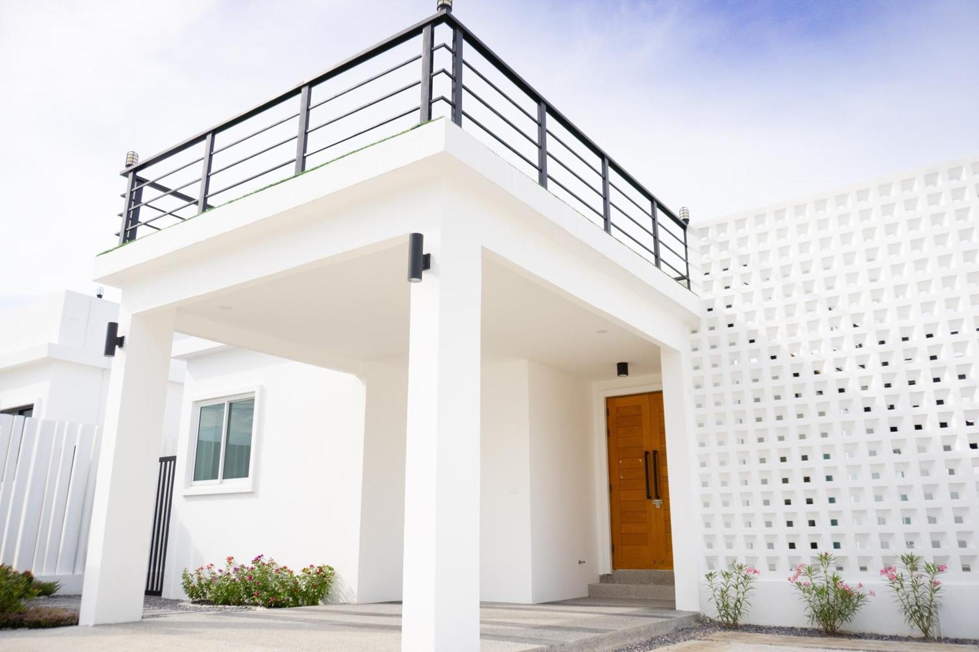 The Modern Pool Villa *