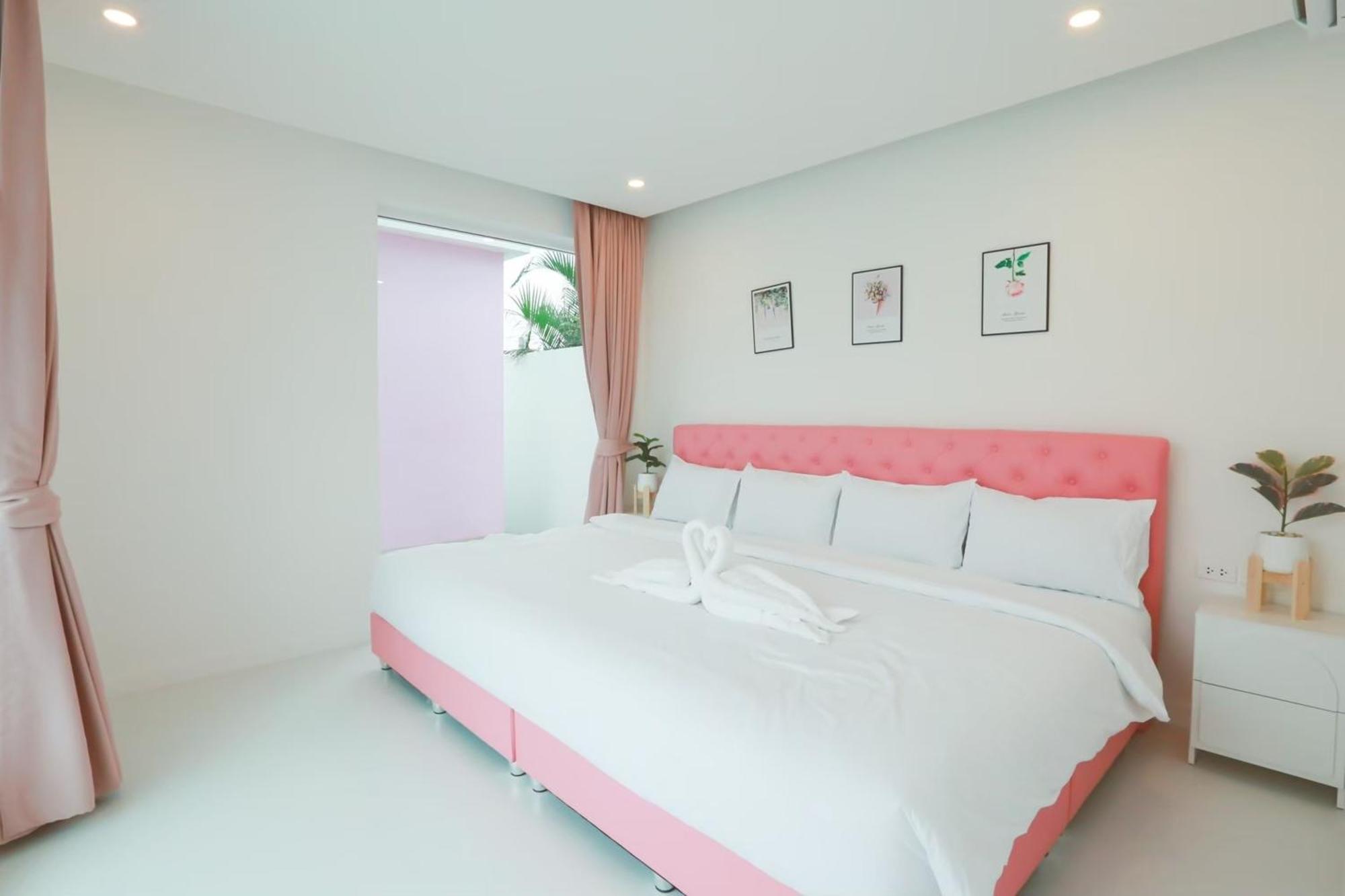 The Modern Pool * Hua Hin