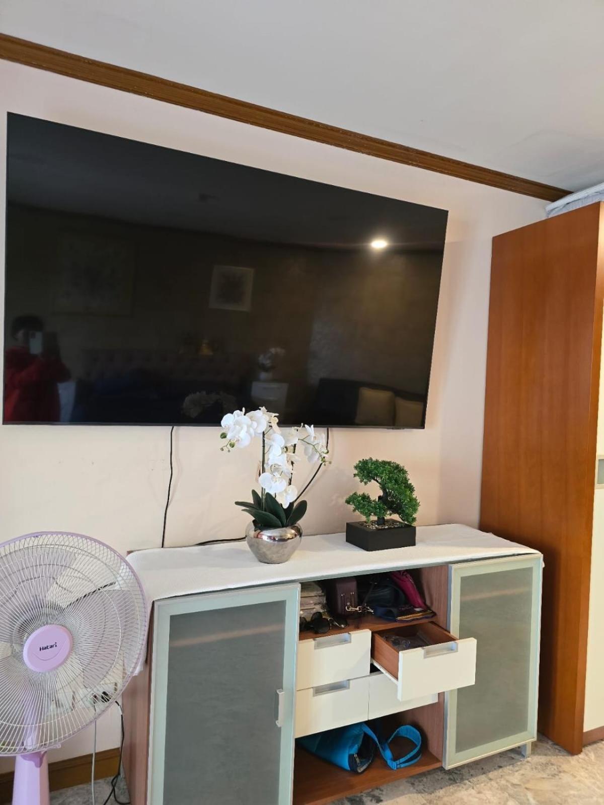 Spacious Lakeview In Palm Pavilion Near Airport Apartment Hua Hin