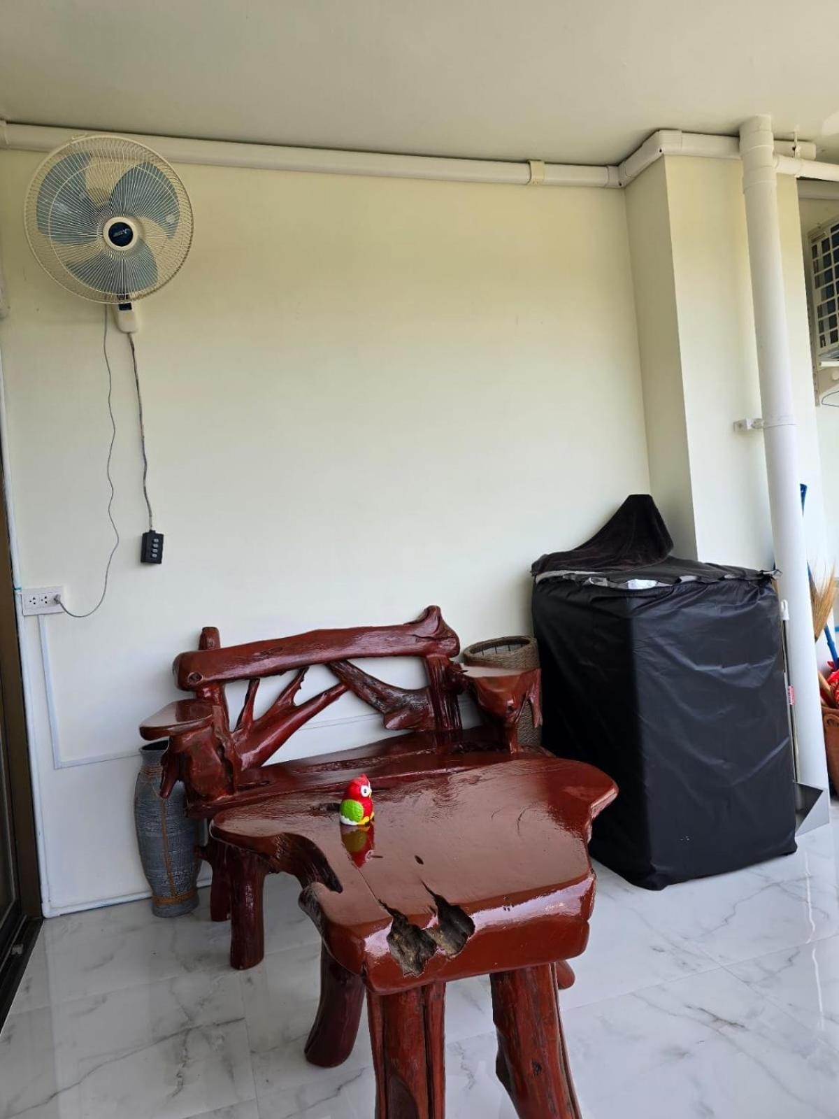 Apartment Spacious Lakeview In Palm Pavilion Near Airport *
