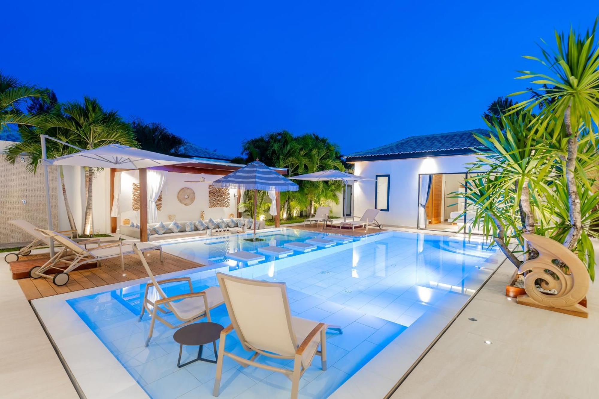 Thalias Villa *