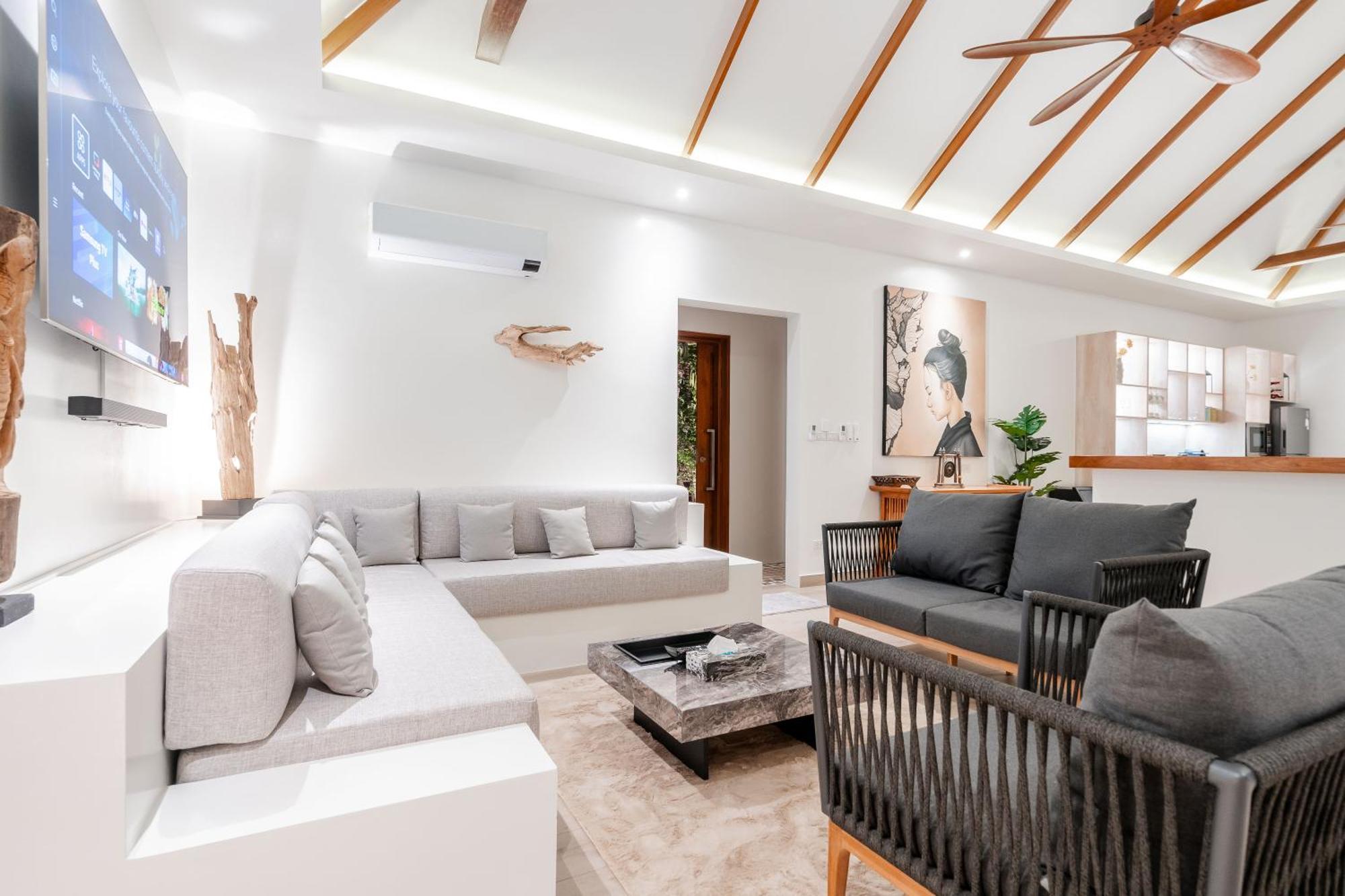 Thalias Villa