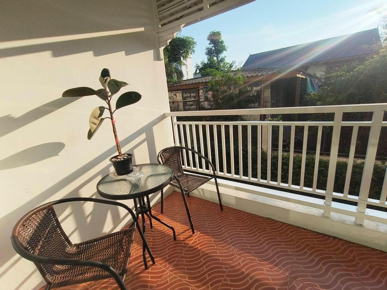 Apartment Baan Klang In