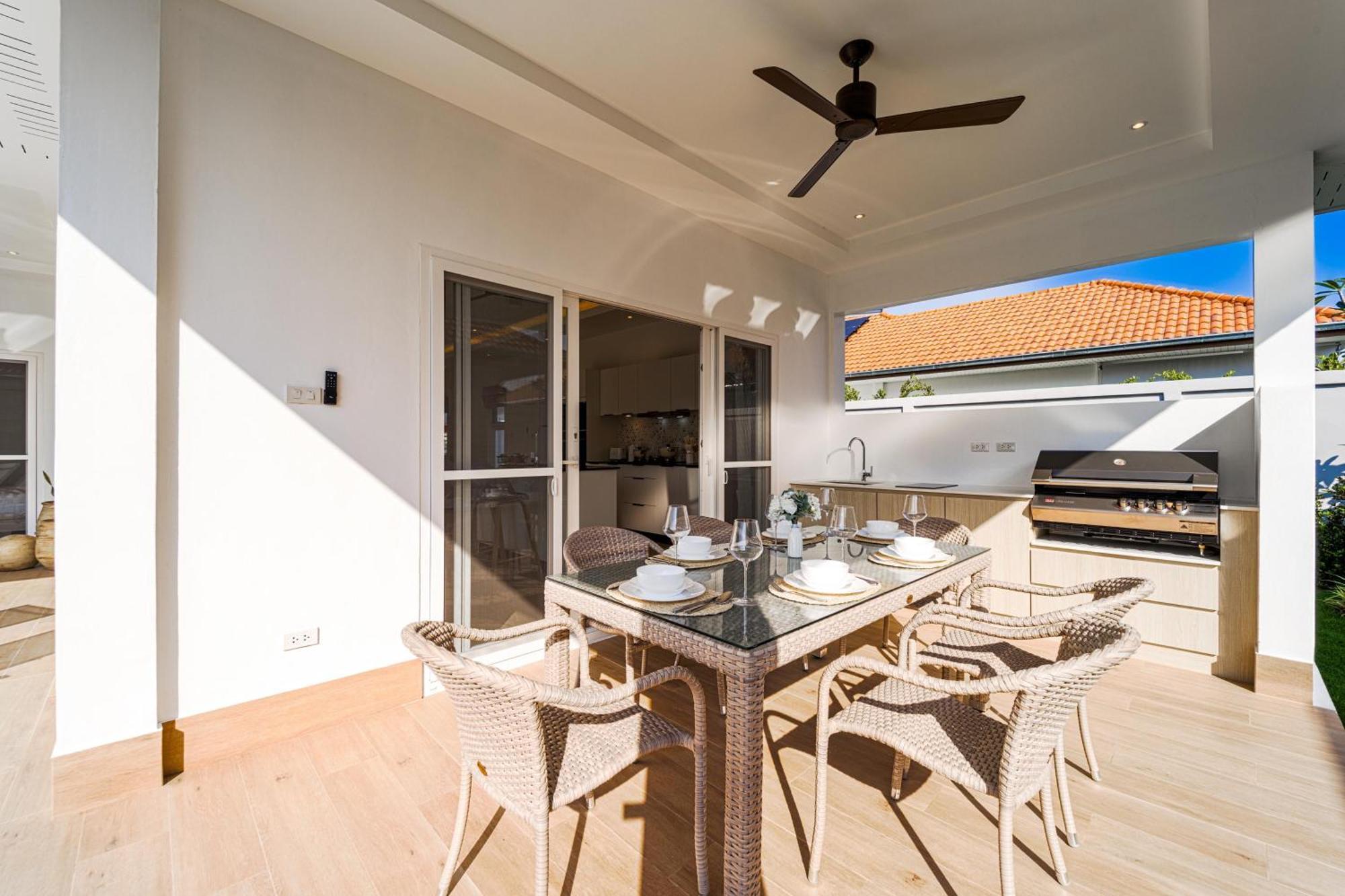 Villa New Modern 3 Bedroom Pool - Mb3 *