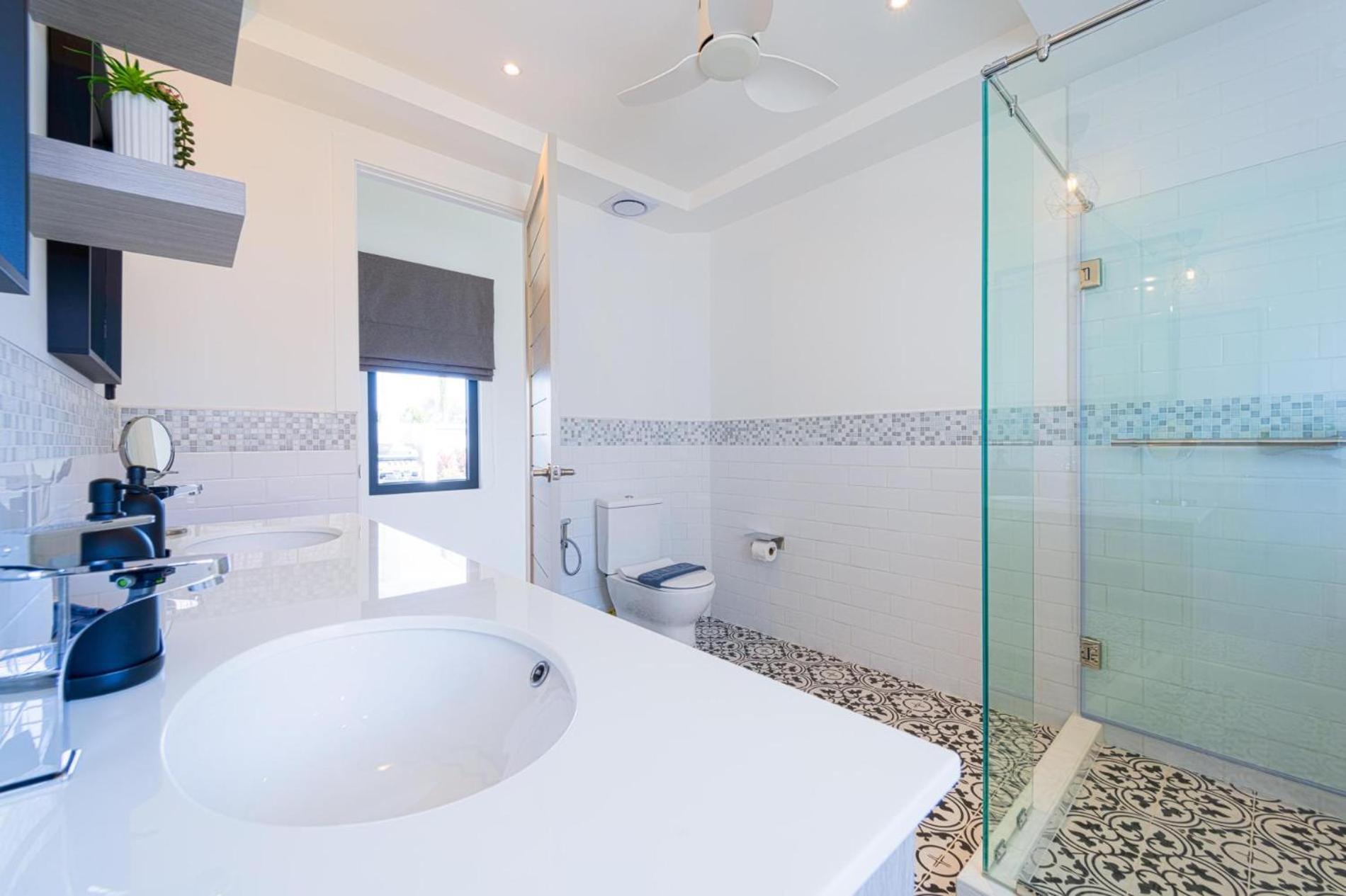 New Modern 3 Bedroom - Mb35 * Hua Hin