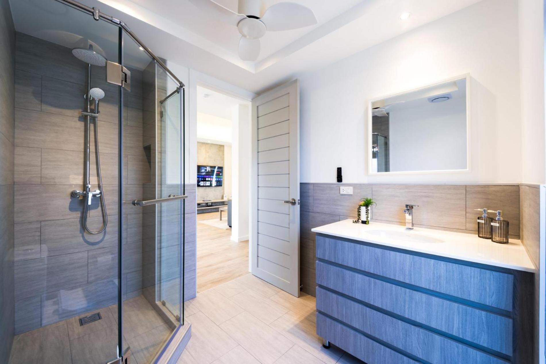 New Modern 3 Bedroom - Mb35