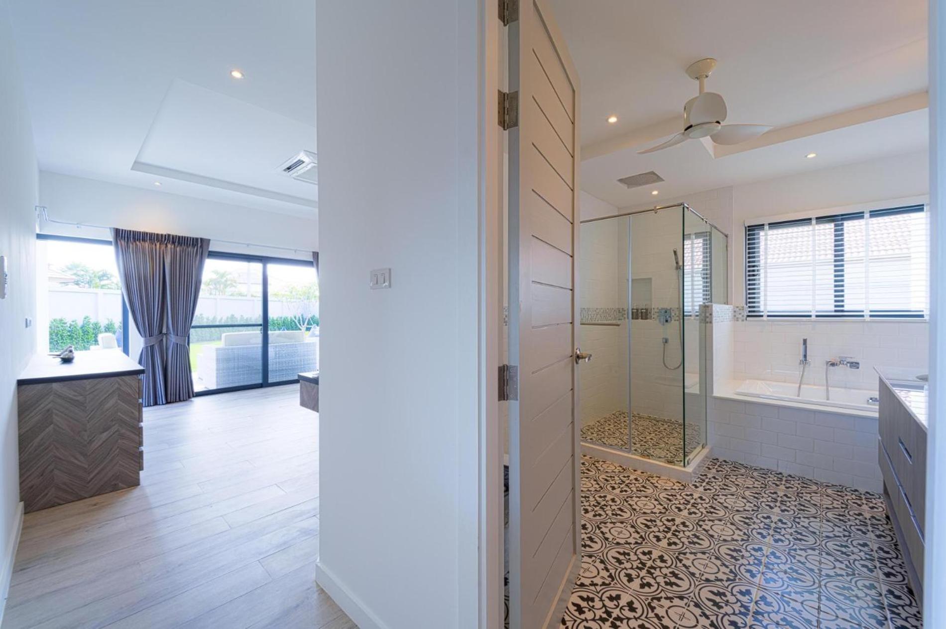 New Modern 3 Bedroom - Mb35 Villa