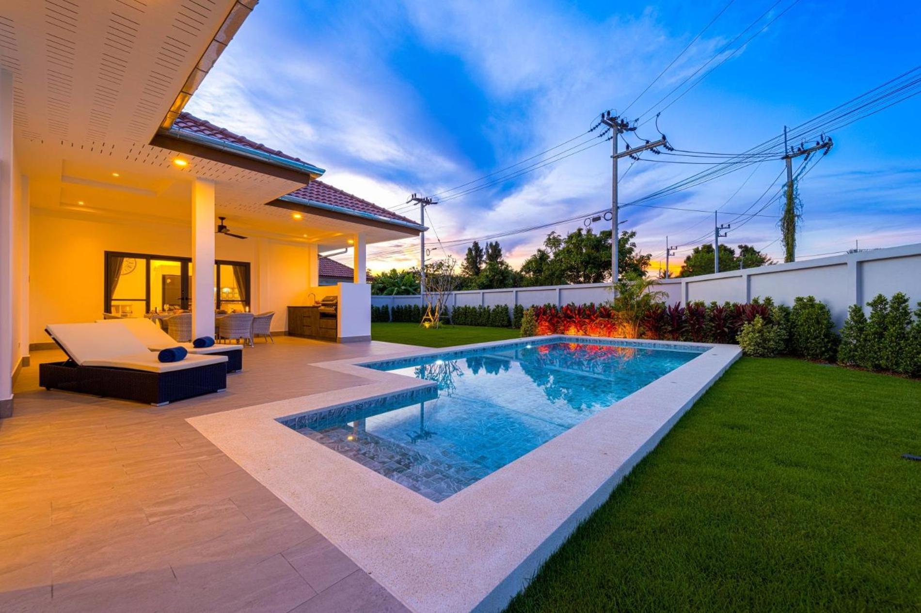 New Modern 3 Bedroom - Mb35 *