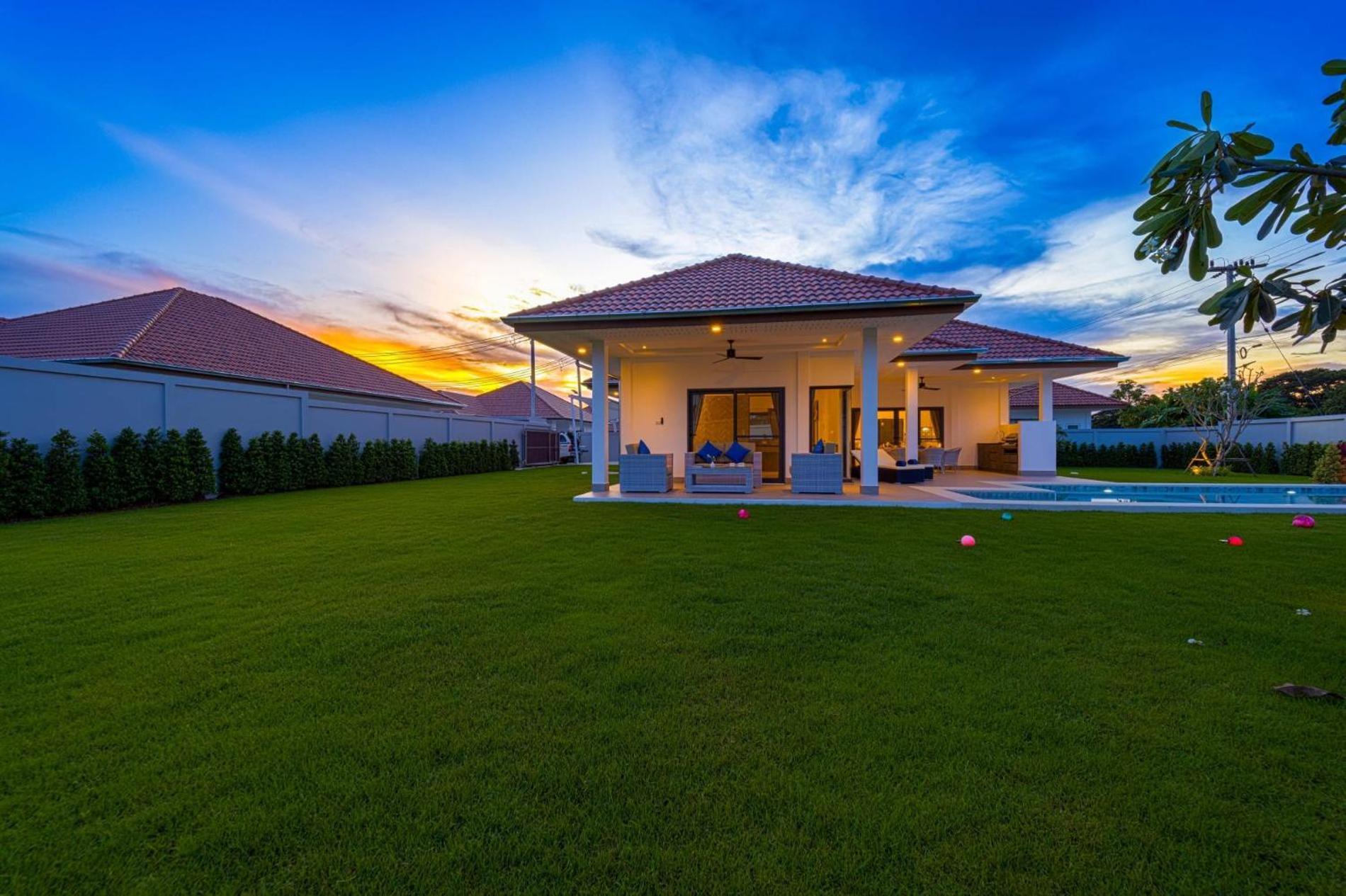 New Modern 3 Bedroom - Mb35 Villa