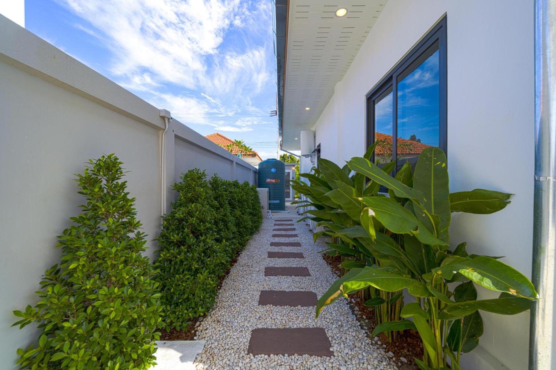 Villa New Modern 3 Bedroom - Mb35 Hua Hin