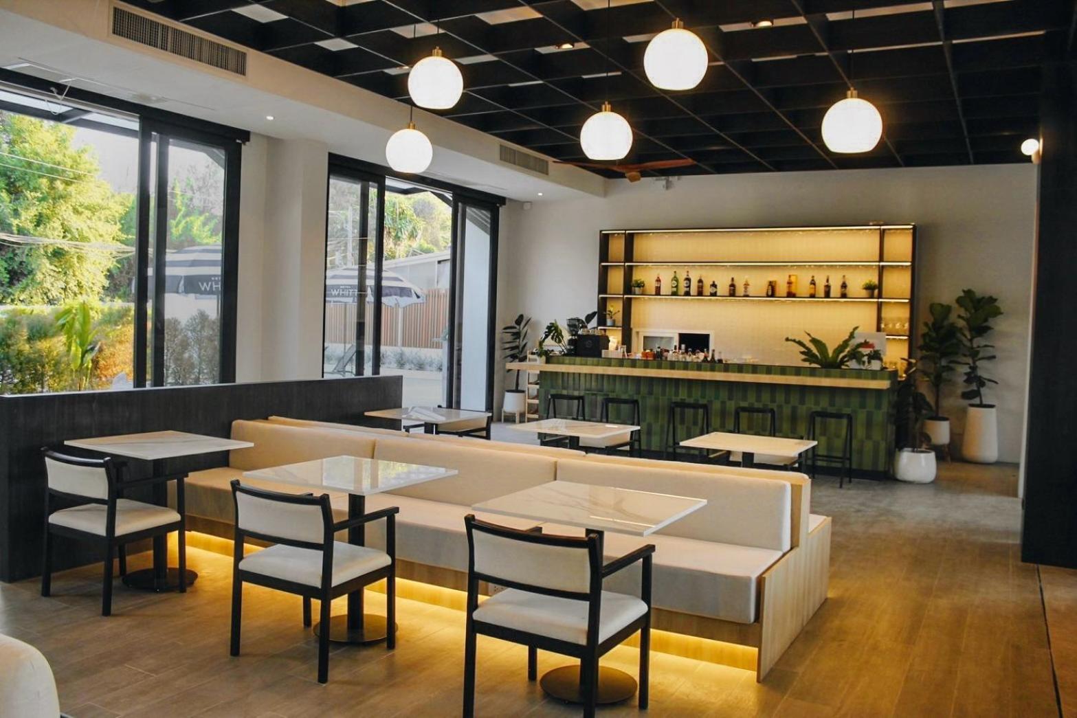 Whitt Khách sạn Hua Hin