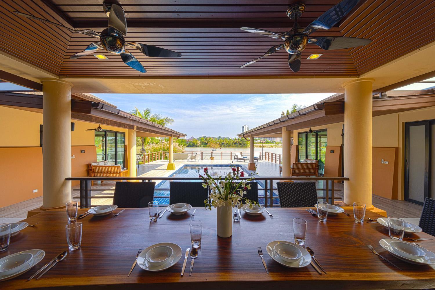 Villa Luxury 5 Bedroom Close To Srs *
