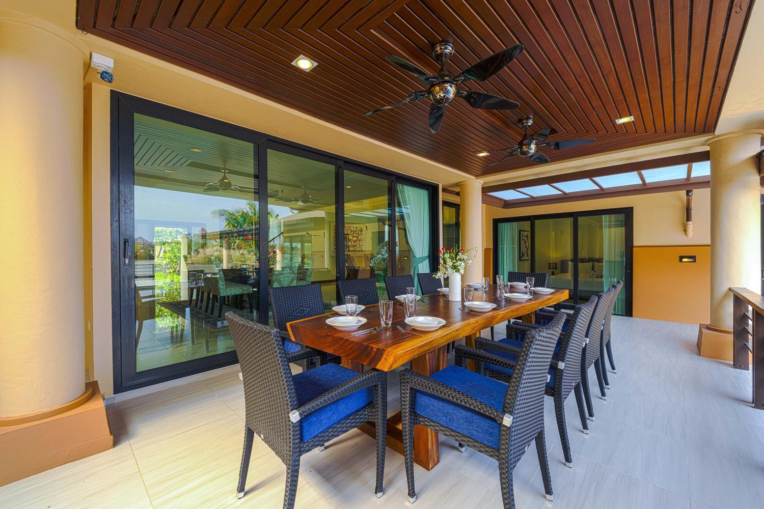 Luxury 5 Bedroom Close To Srs Villa HHQ