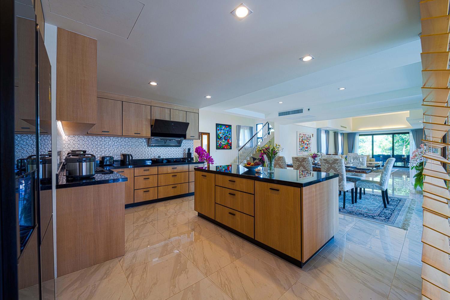 Villa Luxury 5 Bedroom Close To Srs