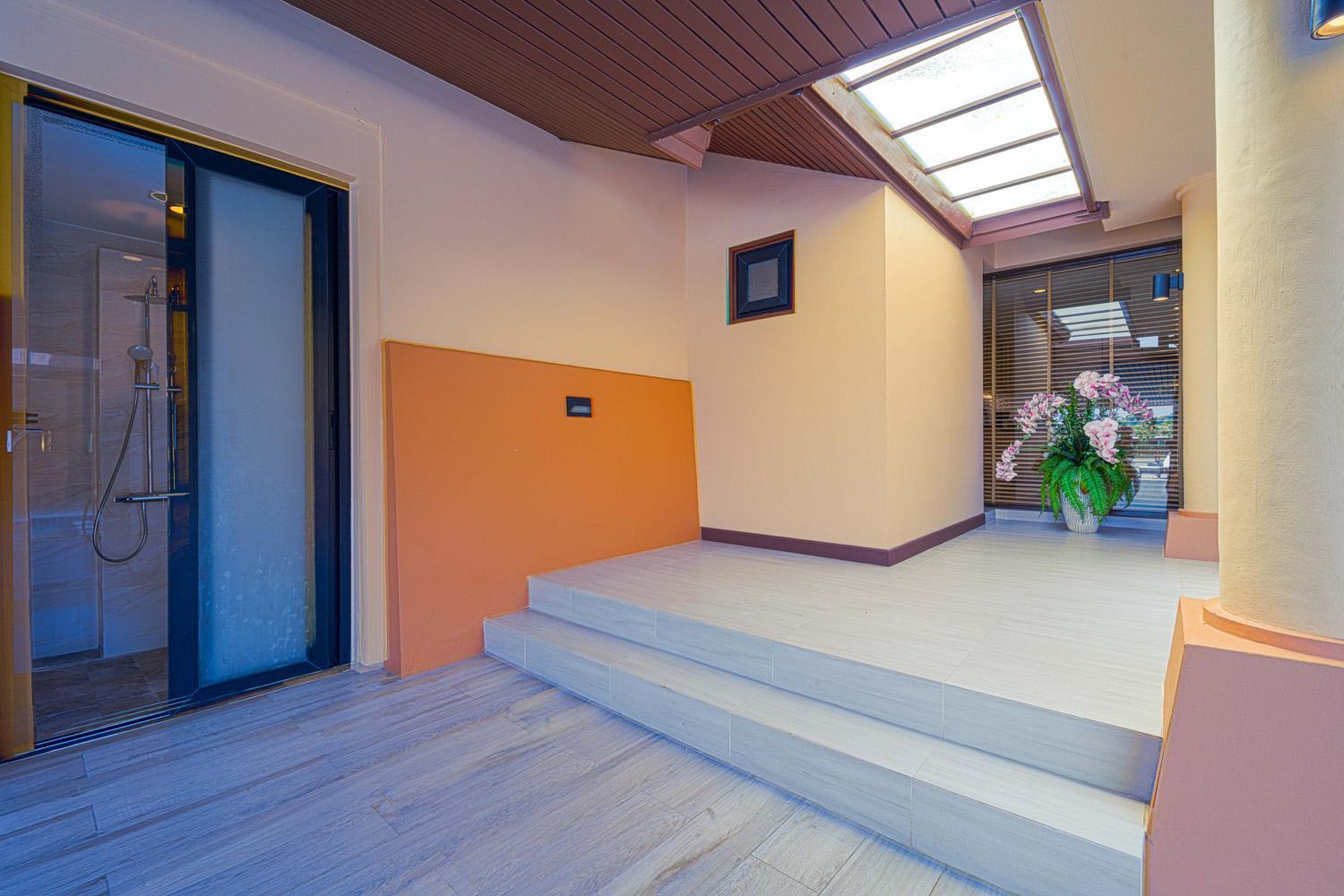 Villa Luxury 5 Bedroom Close To Srs