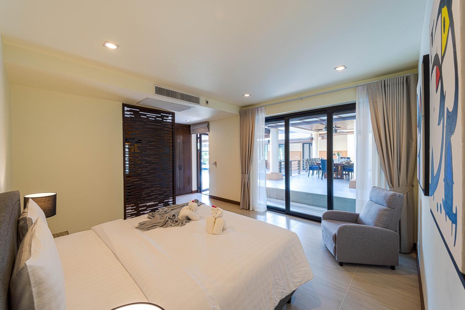 Luxury 5 Bedroom Close To Srs Villa HHQ