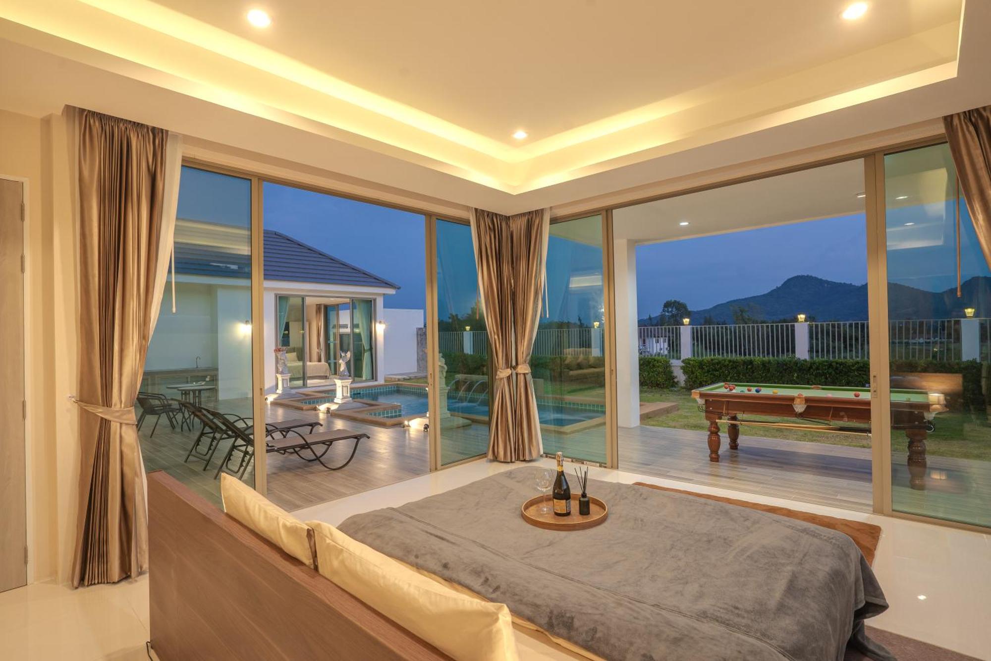 Villa Prime Twilight 4-bedroom Pool With Mountains