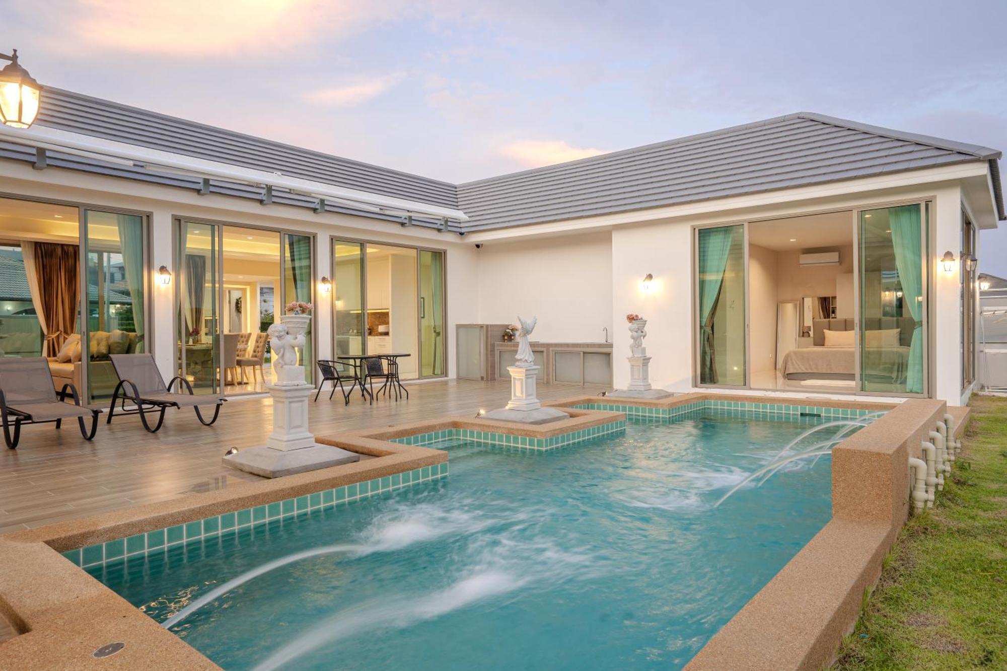 Villa Prime Twilight 4-bedroom Pool With Mountains