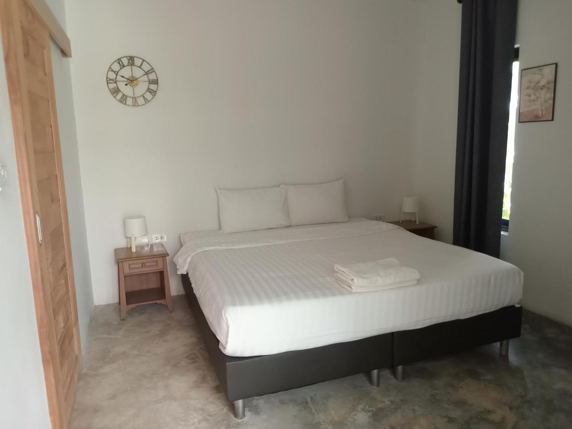 Resort Tropical House​ HHQ