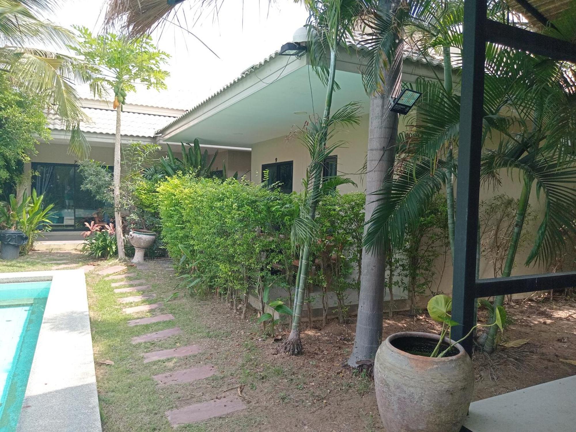 Tropical House​