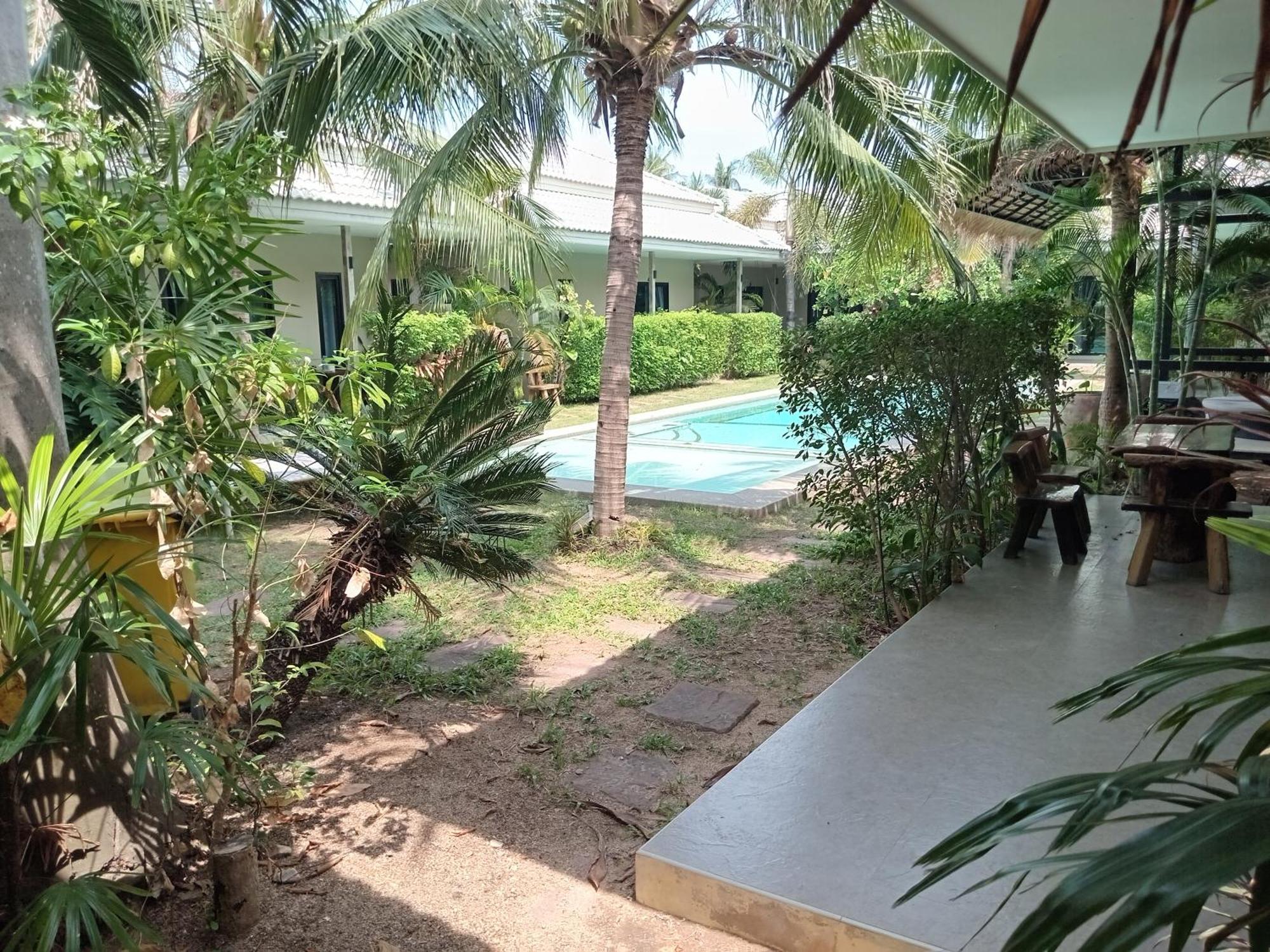 Tropical House​ Resort