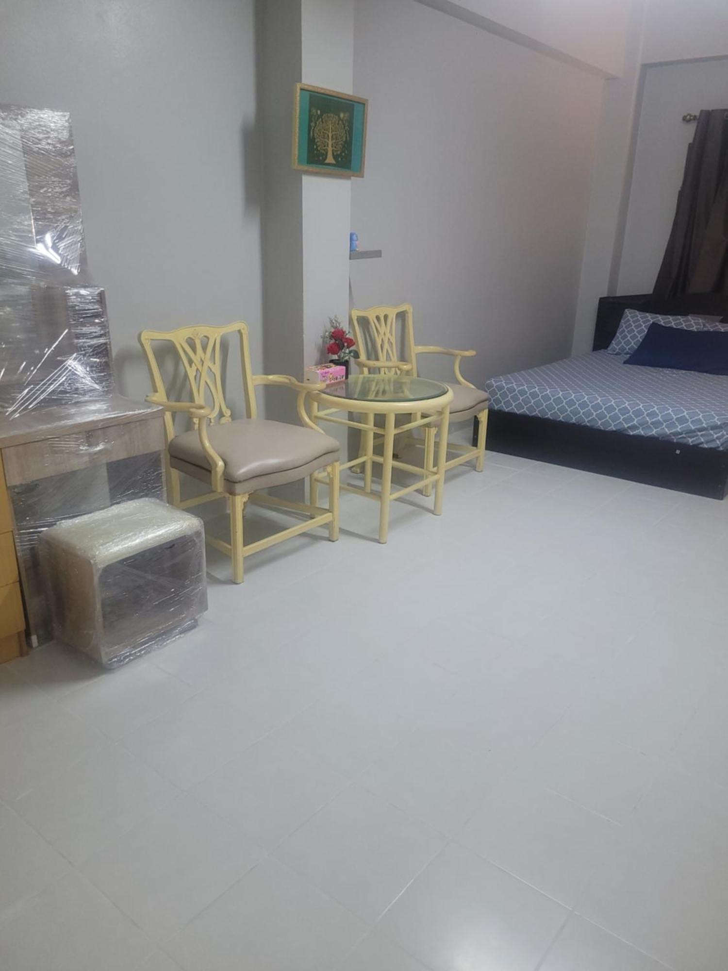 Kong Apartment