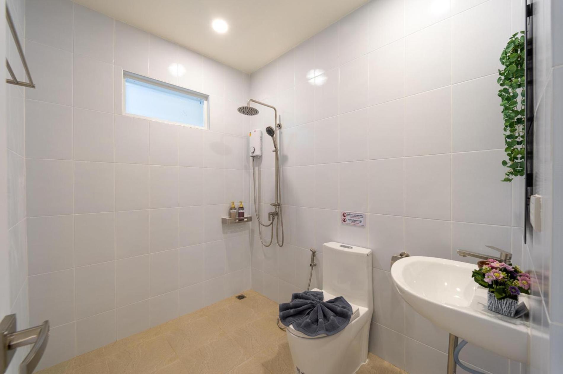 3 Bedroom In Good Location - Ch88 Hua Hin