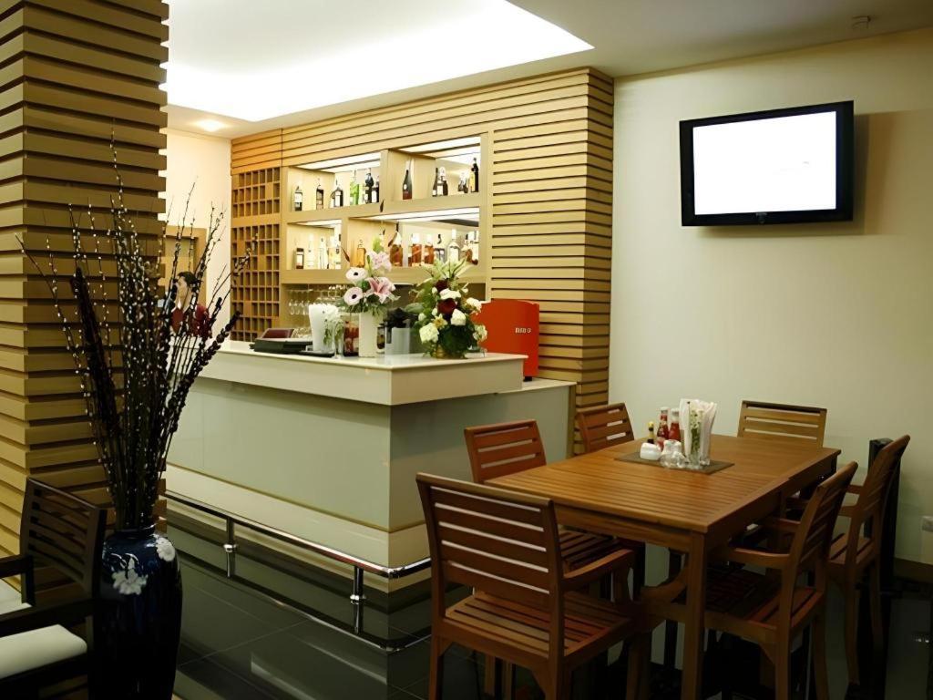 Hotel My Place @ 2*