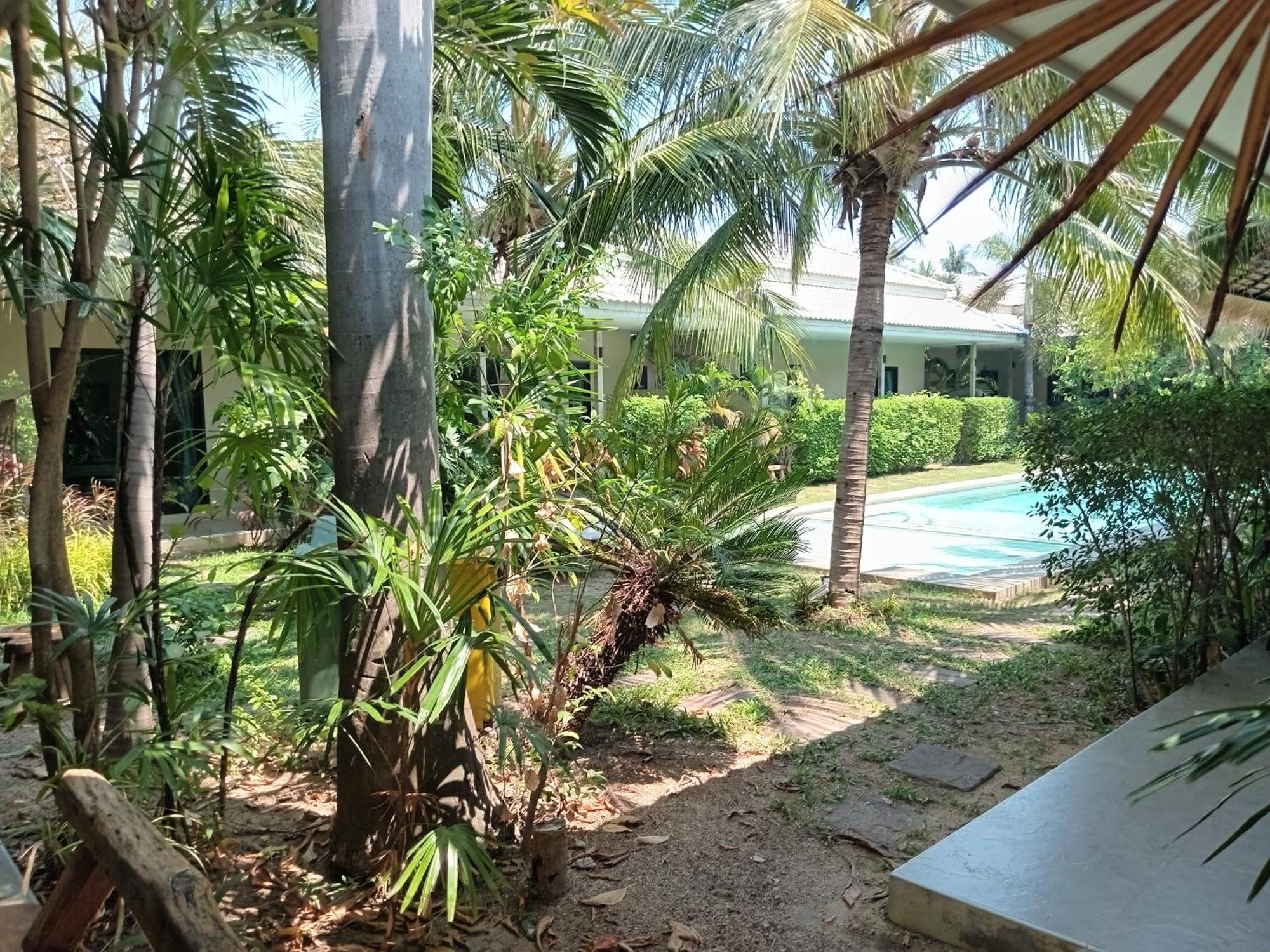 Tropical House​ Resort