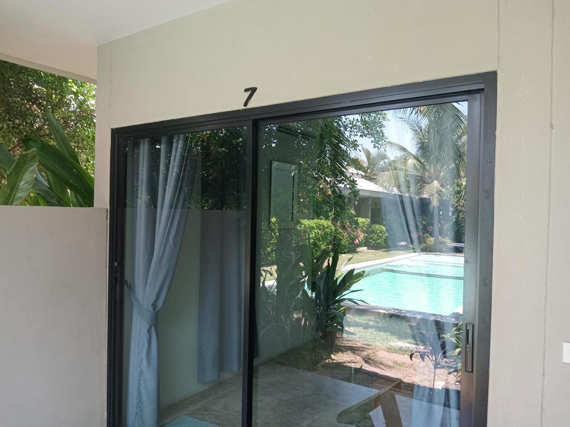 Tropical House​