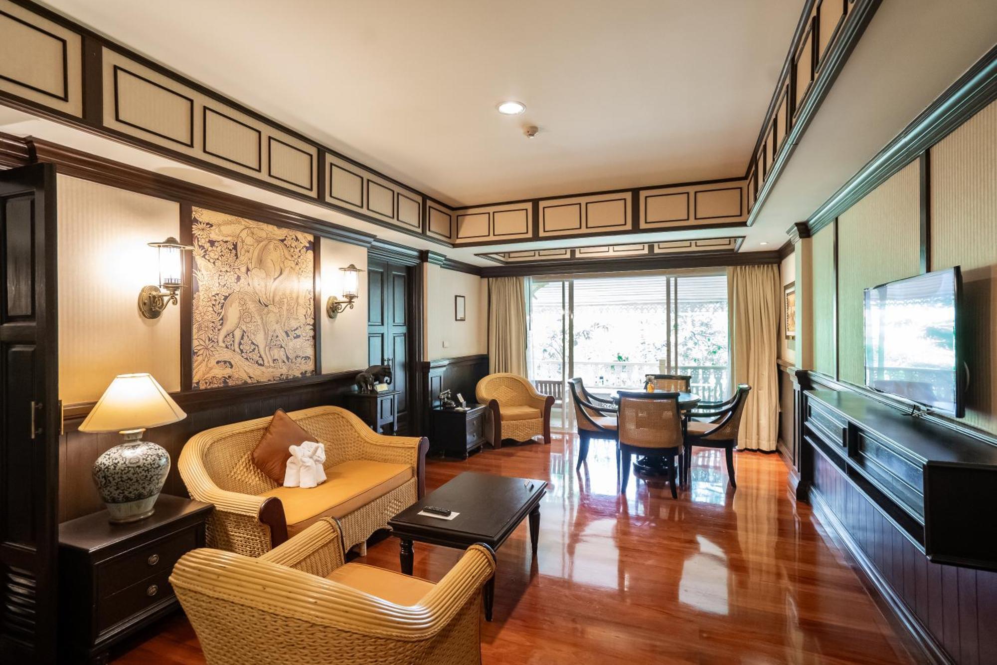 Wora Bura & 5* Hua Hin